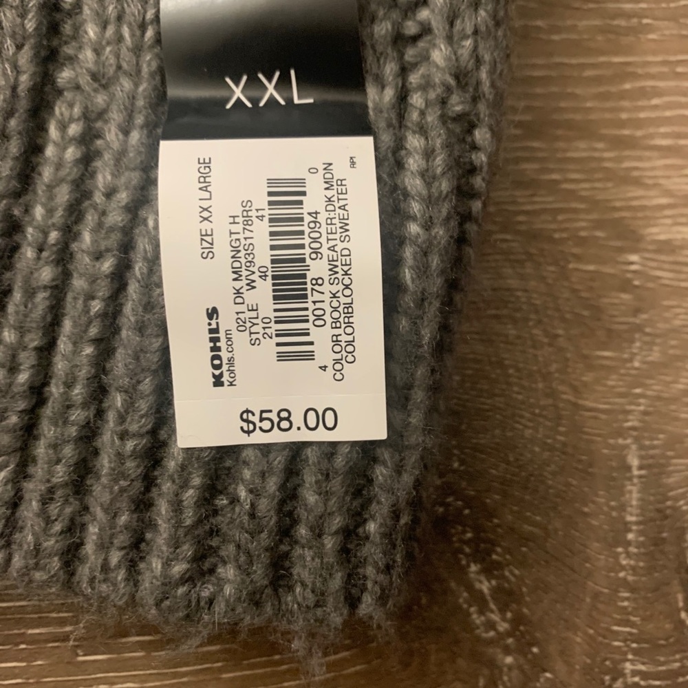 Simply Vera Sweater - Picture 3 of 8